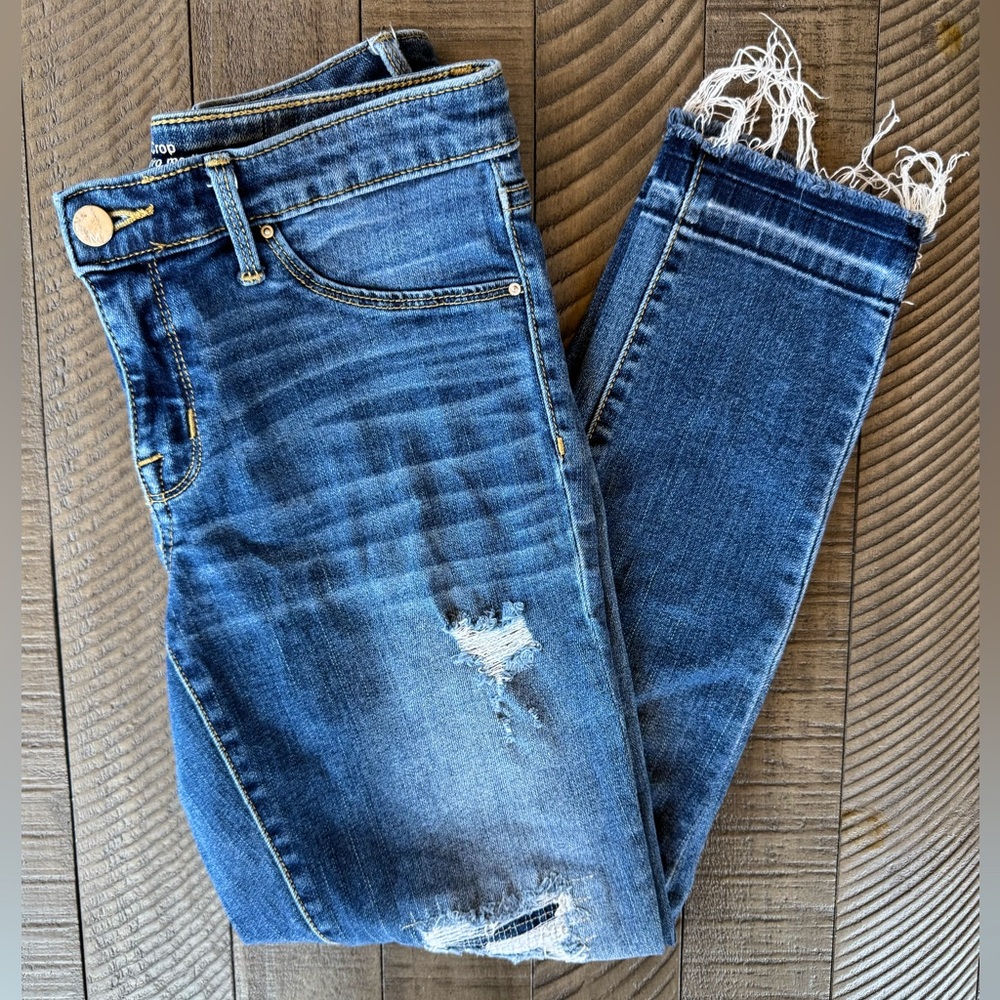 Mossimo Denim Distressed Mid Rise Cropped Jegging Jeans Women’s Size 6/28